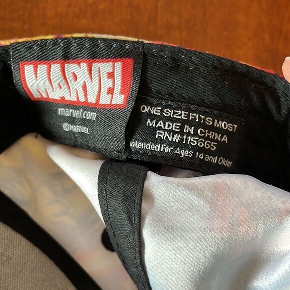 Marvel Spiderman Bioworld Snap Back Hat - Unisex - Picture 7 of 8